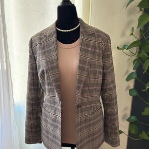 Elegant Plaid Blazer for Women
